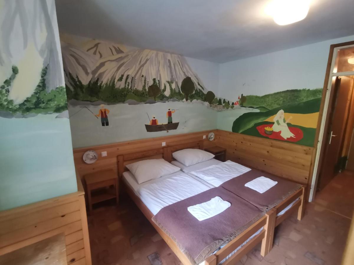 Hostel Pod Voglom Bohinj Bagian luar foto